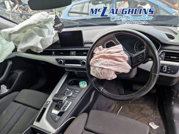 Audi A4 2.0 TDI SPORT ULTRA 2016 DEUA PHN 7A LX5Q BLUE
