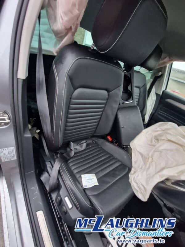 VW Passat Grey 2020 Elegance BlueMotion 1.5 TSI DPCA UEU 6S LB7S