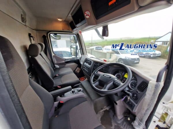 DAF LF Euro 6 2015 Automatic Gearbox 14 Tonne